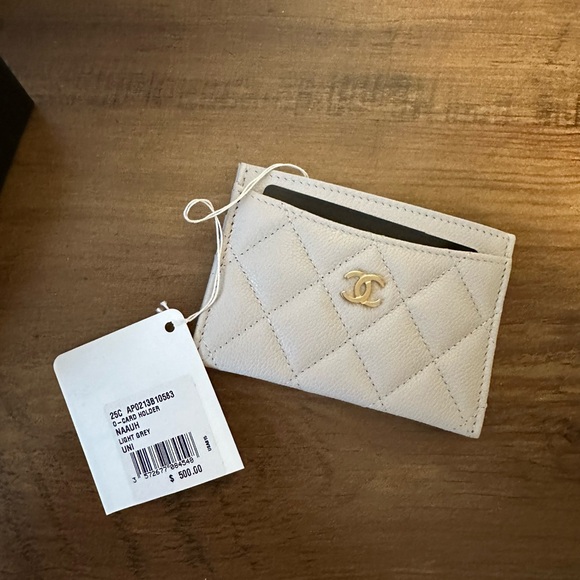Chanel card holder - Picture 2 of 4